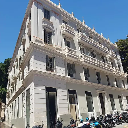 Plaza Del Teatro Parking Free